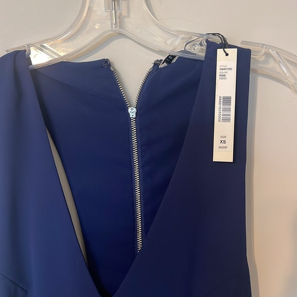 Revolve- Alice + Olivia Daralee Trapeze dress XS - Picture 4 of 8